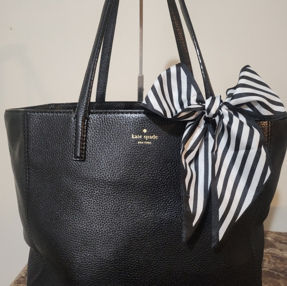 Kate Spade Black Pebble Leather Tote with Striped Bow GUC - Picture 11 of 16